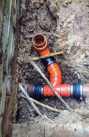 https://plumberoceanreef.com.au/uploads/2025/06/emergency-plumbing-245547.jpg