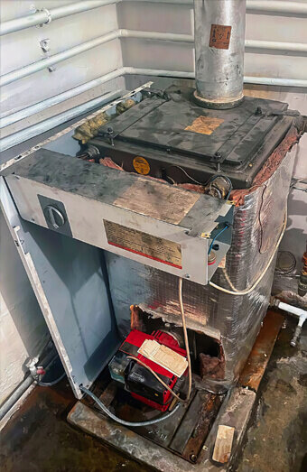 https://plumberoceanreef.com.au/uploads/2025/06/emergency-plumbing-619707.jpg